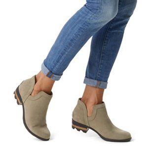 SOREL Women’s Lolla Cut Out Bootie Size 7